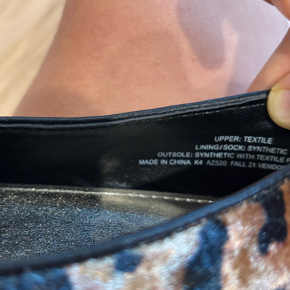 🐆 J.Crew crewcuts Leopard Print Loafers with a sweet bow— kids size 4 - Picture 5 of 10